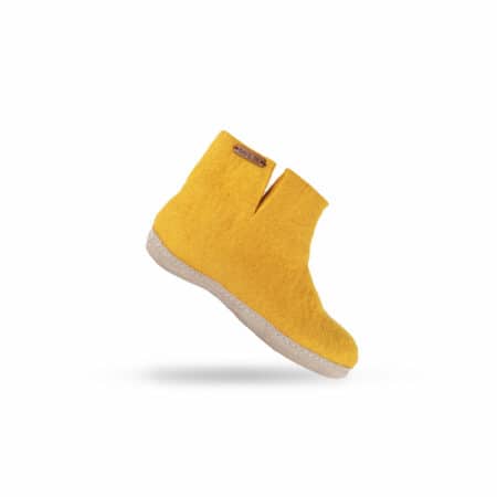 Wollstiefel (100% reine Wolle) - Modell curry gelb mit Ledersohle